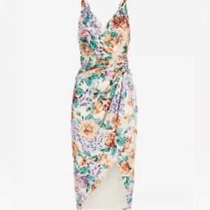 Express NWT XS  Floral Wrap Spring Fashion Favorite Dress